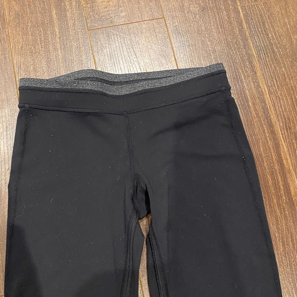 LULULEMON leggings (size 2 or 4) - Picture 10 of 11